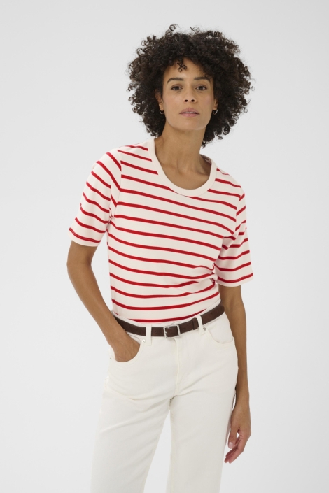 Part Two rode dames t-shirt | Model vooraanzicht