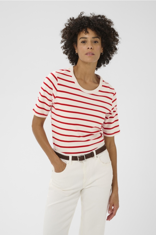 Part Two rode dames t-shirt | Model vooraanzicht