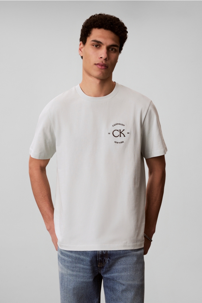 Calvin Klein groene heren t-shirt | Model vooraanzicht