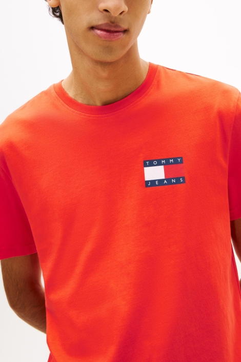 Tommy Jeans rode heren t-shirt | Close up