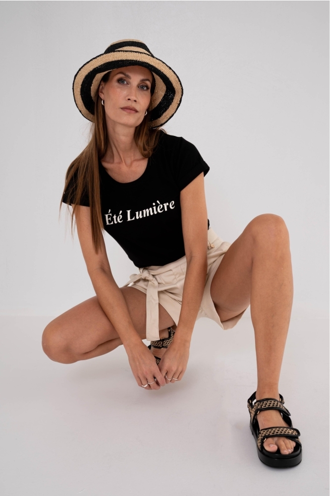 Maicazz zwarte dames t-shirt | Model