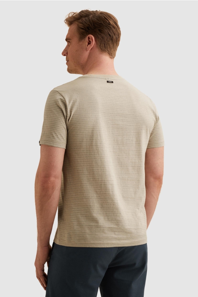 Vanguard beige heren t-shirt | Model achteraanzicht