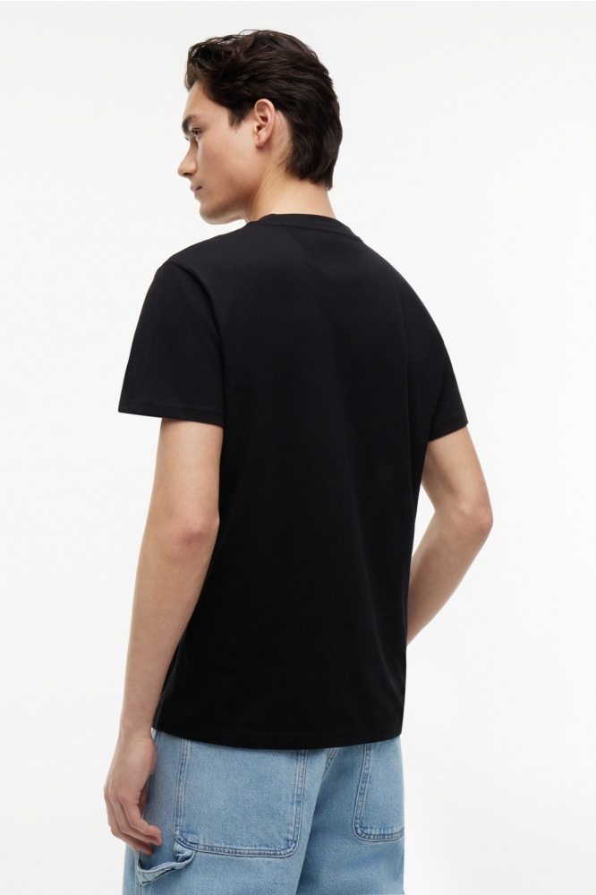 Tommy Jeans zwarte heren t-shirt | Model achteraanzicht