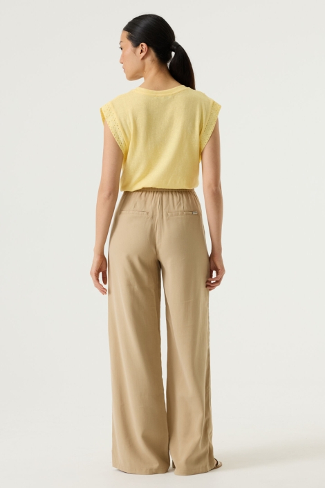 Garcia gele dames t-shirt | Model