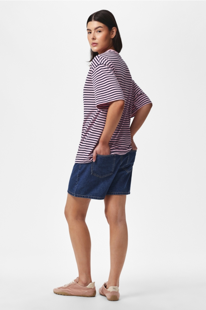 Pieces roze dames t-shirt | Model
