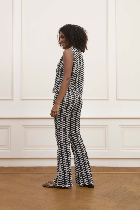 Lofty Manner zwarte dames top | Model zijaanzicht