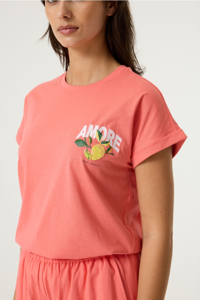 Garcia roze dames t-shirt | Close up