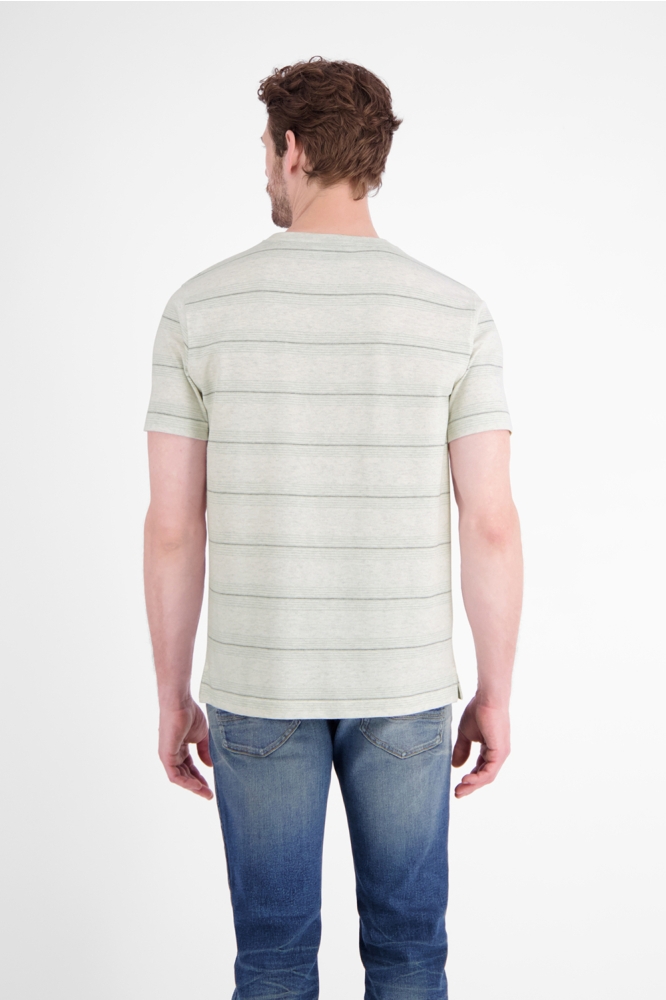 Lerros witte heren t-shirt | Model achteraanzicht