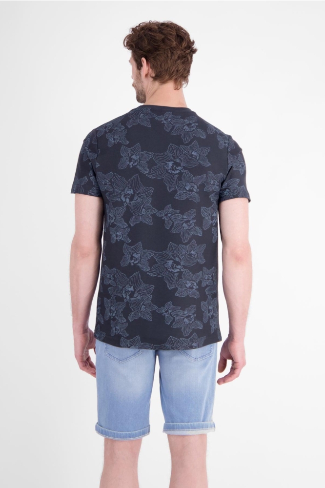 Lerros blauwe heren t-shirt | Model achteraanzicht