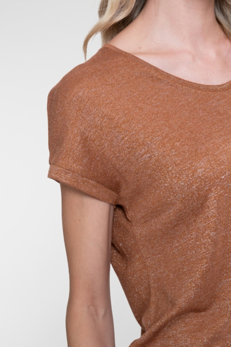 Geisha camel dames t-shirt | Close up