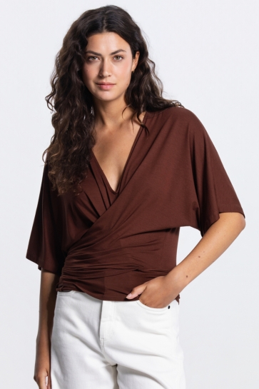 Juffrouw Jansen T-shirt VALERIE SS26 4 SHIRT V 128 SHORT 000540 BROWN