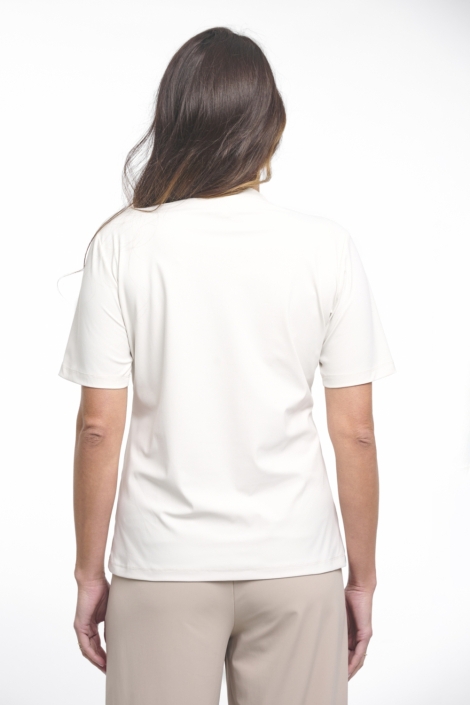 Zoso witte dames t-shirt | Model achteraanzicht