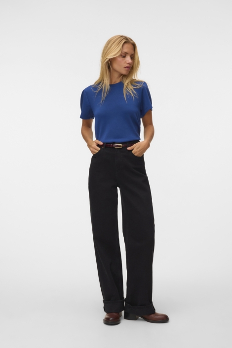 Vero Moda blauwe dames t-shirt | Model