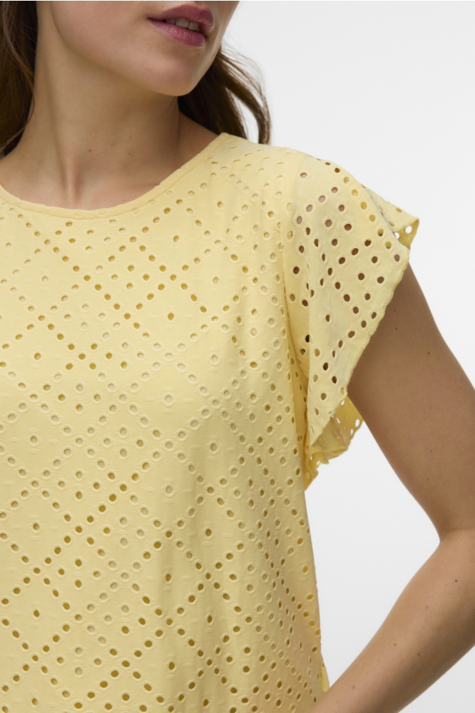 Vero Moda gele dames t-shirt | Close up