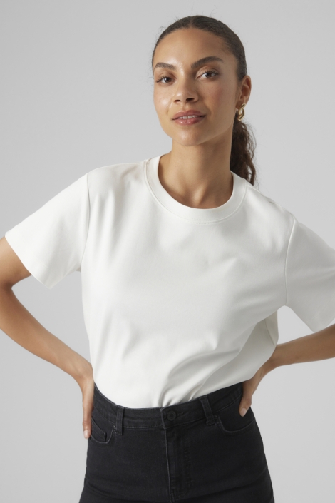 Vero Moda witte dames t-shirt | Model vooraanzicht