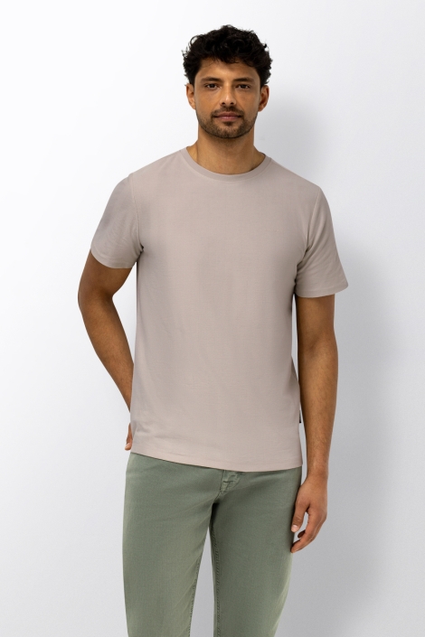 State of Art beige heren t-shirt | Model vooraanzicht