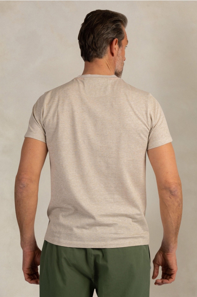 NZA zand heren t-shirt | Model achteraanzicht