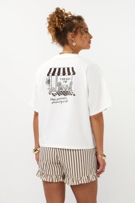 Ydence witte dames t-shirt | Model achteraanzicht