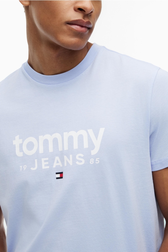 Tommy Jeans blauwe heren t-shirt | Close up