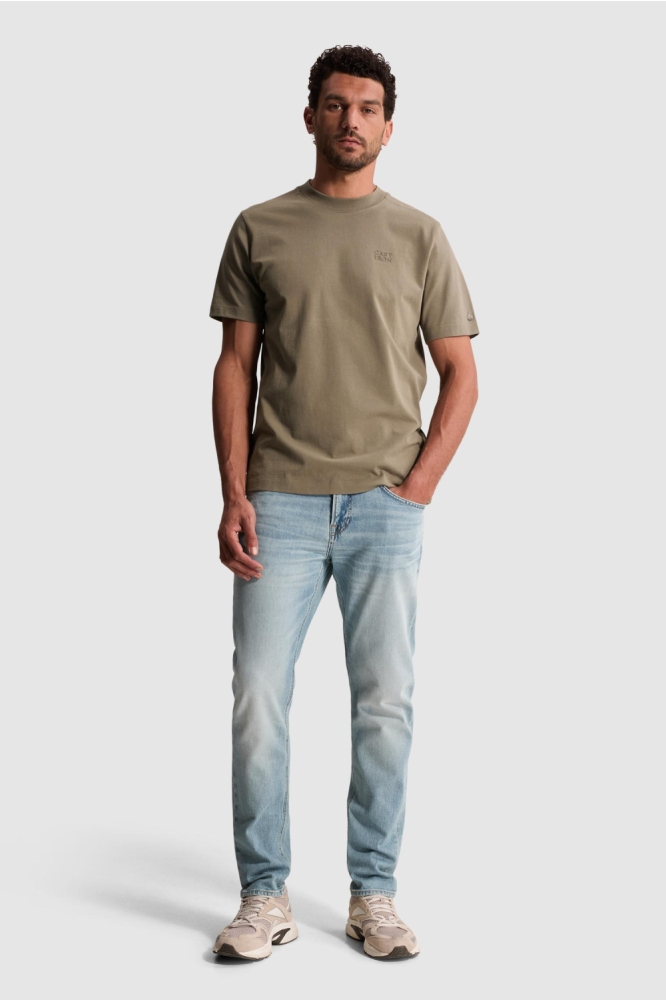 Cast Iron groene heren t-shirt | Model