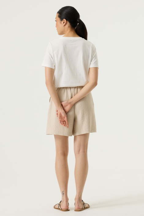 Garcia witte dames t-shirt | Model achteraanzicht