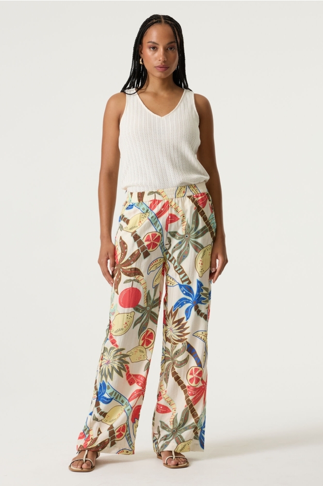 Garcia ecru dames top | Model