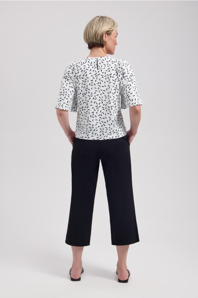 Lady Day witte dames t-shirt | Model achteraanzicht