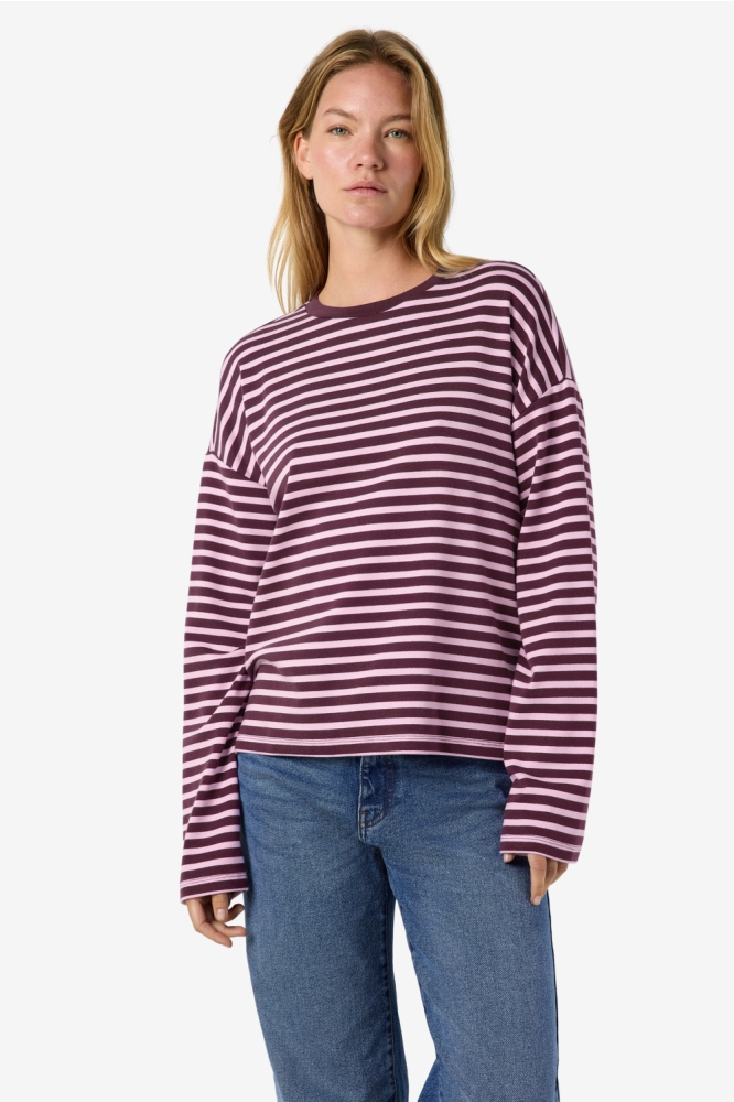 Noisy may bordeaux dames t-shirt | Model vooraanzicht