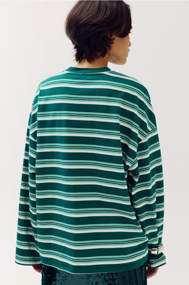 Harper & Yve groene dames t-shirt | Model achteraanzicht