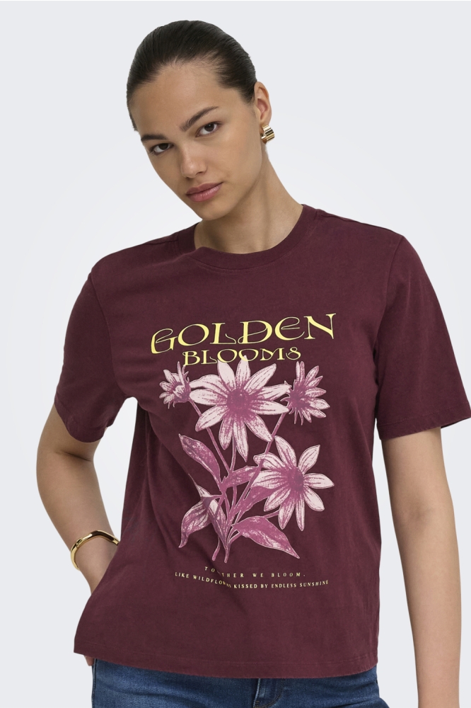 Only bordeaux dames t-shirt | Model vooraanzicht