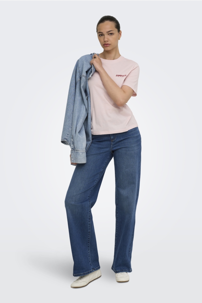 Only roze dames t-shirt | Model