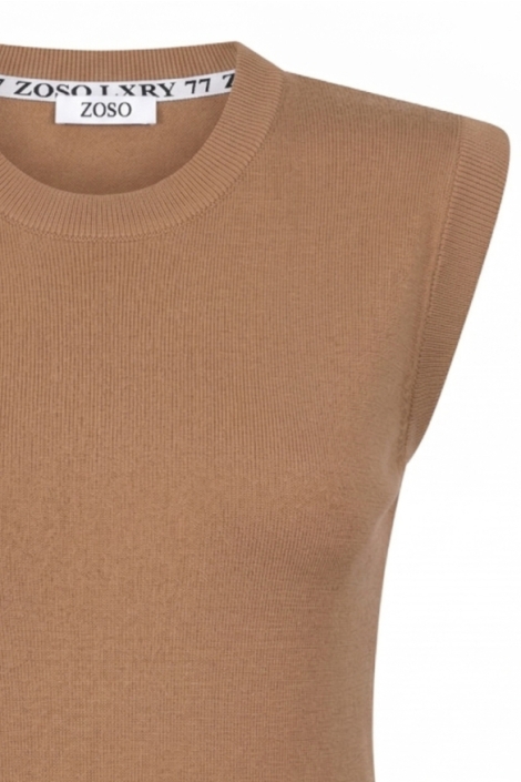 Zoso camel dames top | Close up