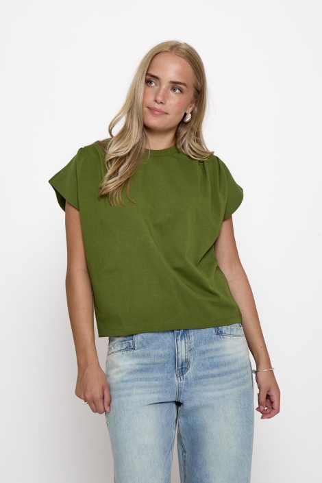 Minus groene dames t-shirt | Model vooraanzicht
