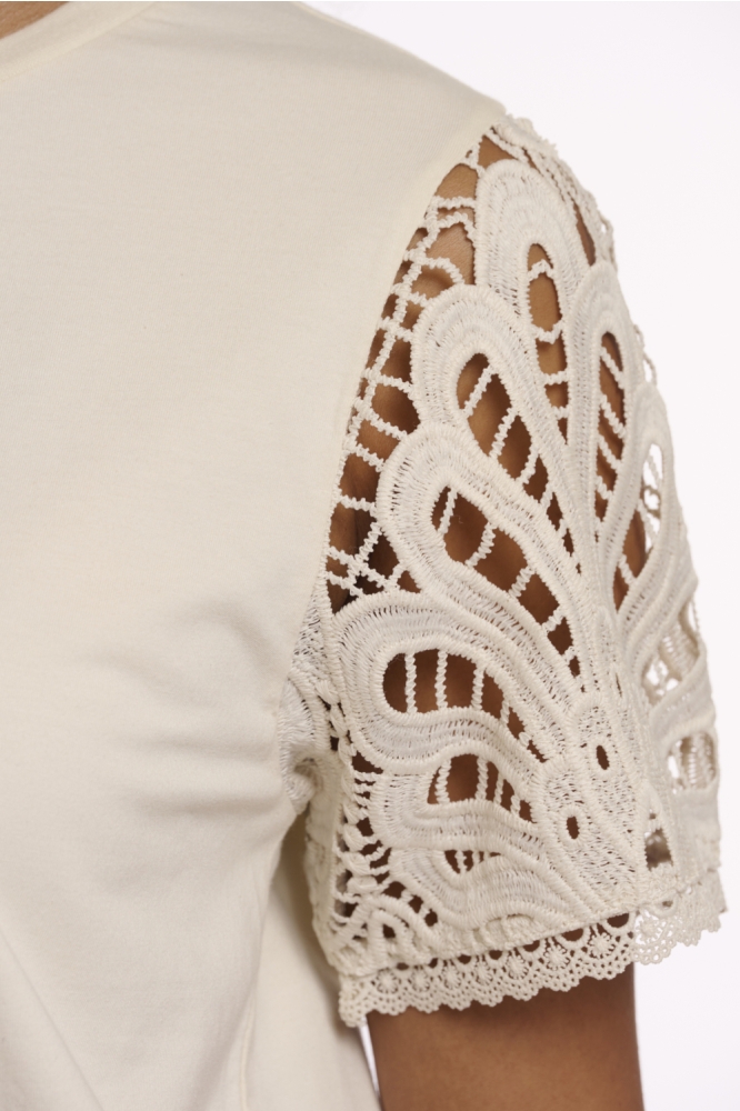 Rino & Pelle beige dames t-shirt | Close up