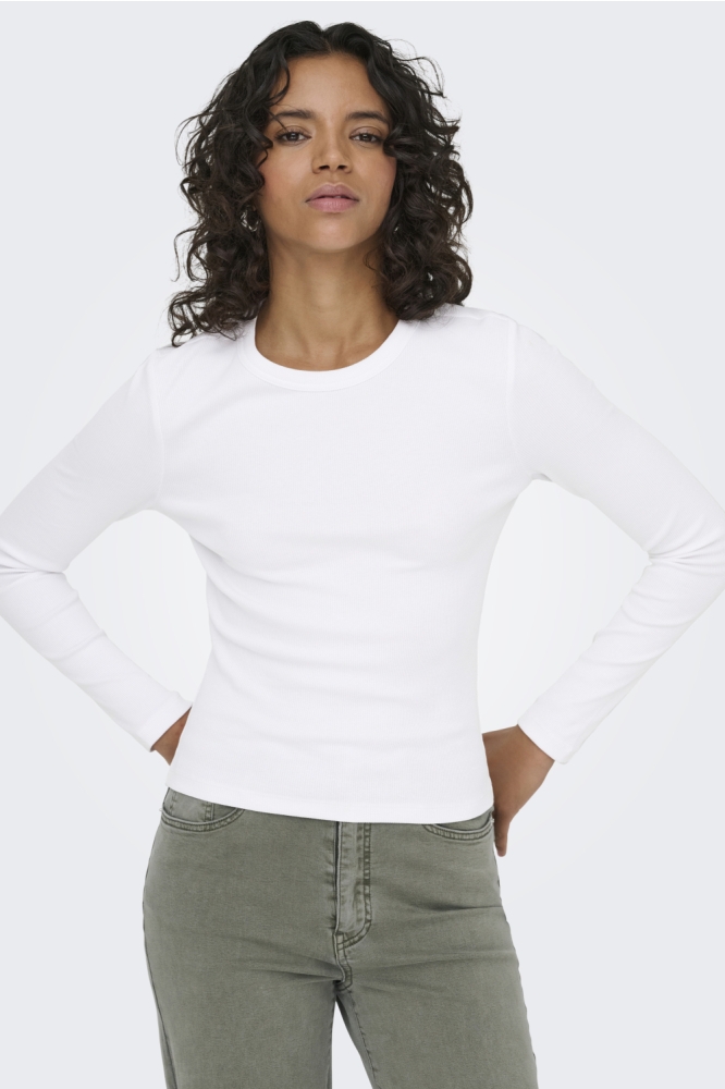 Only witte dames t-shirt | Model vooraanzicht