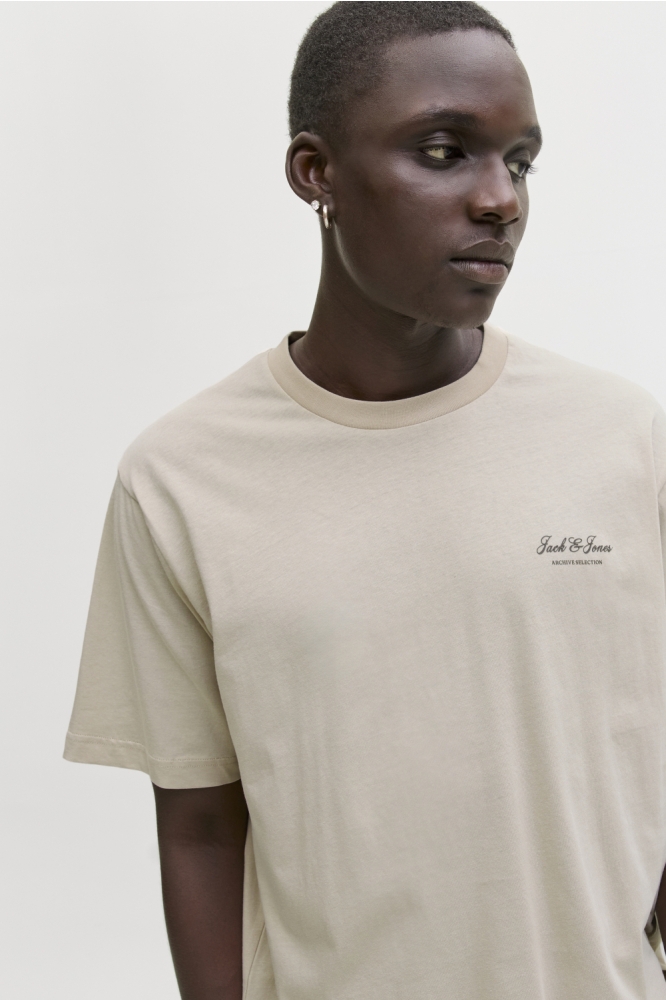Jack & Jones beige heren t-shirt | Close up