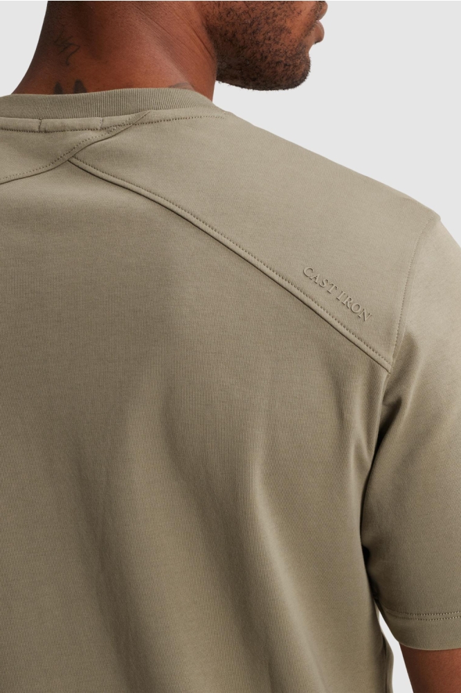 Cast Iron groene heren t-shirt | Close up