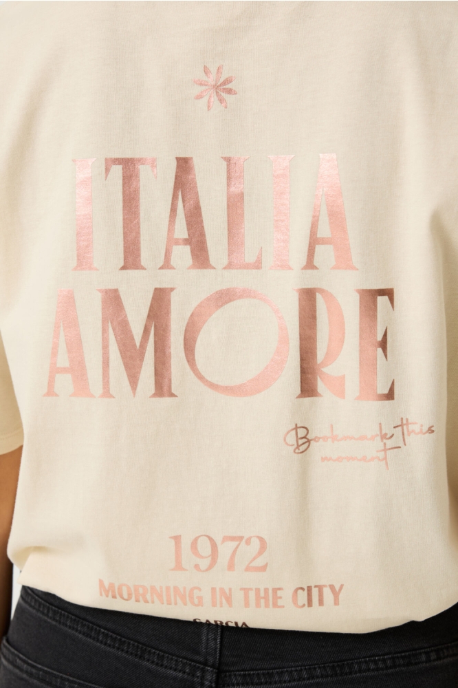 Garcia beige dames t-shirt | Close up