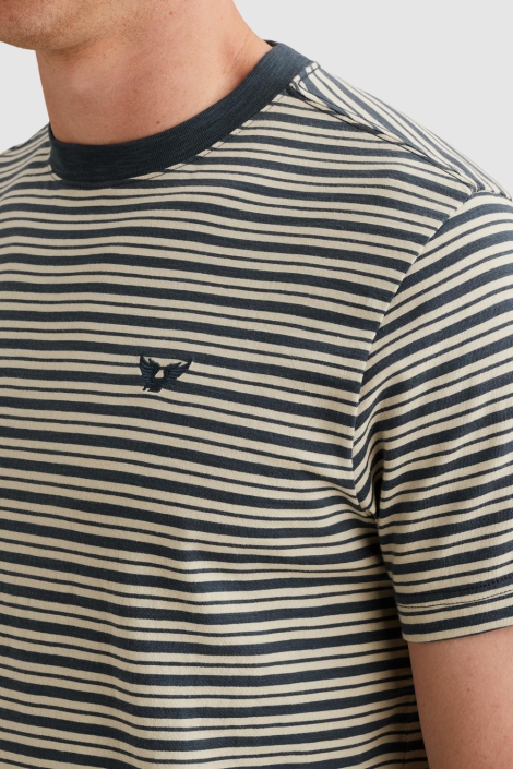 PME legend blauwe heren t-shirt | Close up