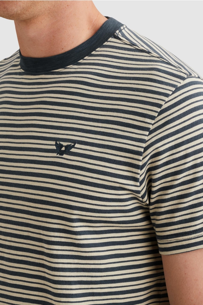 PME legend blauwe heren t-shirt | Close up