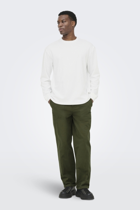Only & Sons witte heren t-shirt | Model vooraanzicht