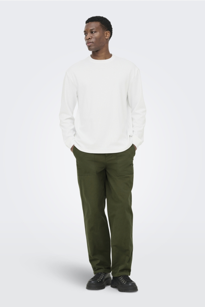 Only & Sons witte heren t-shirt | Model vooraanzicht