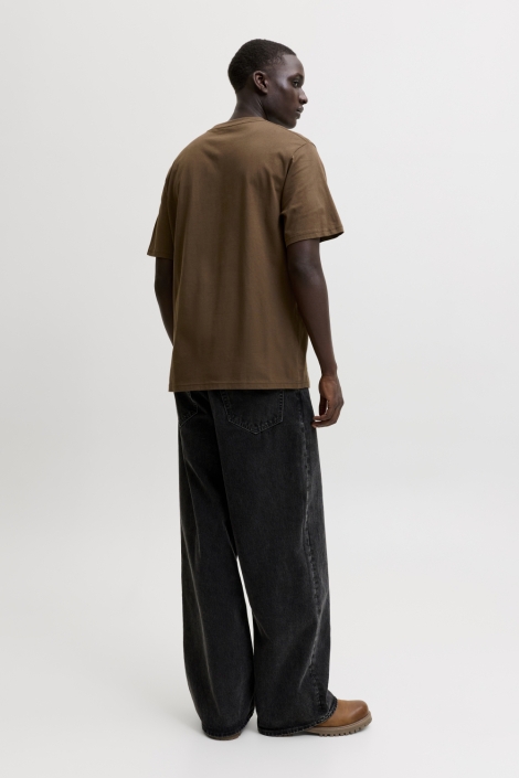 Jack & Jones bruine heren t-shirt | Model