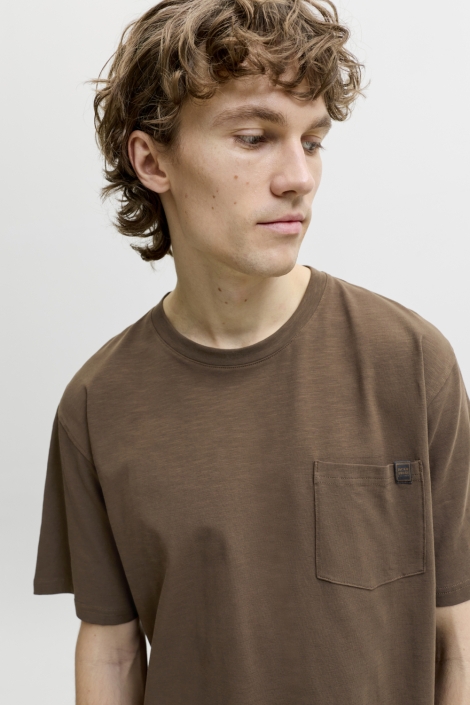 Jack & Jones bruine heren t-shirt | Close up