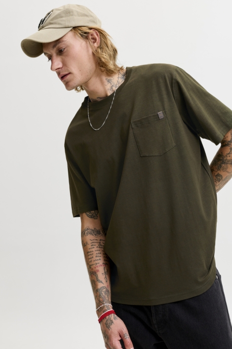 Jack & Jones groene heren t-shirt | Model vooraanzicht