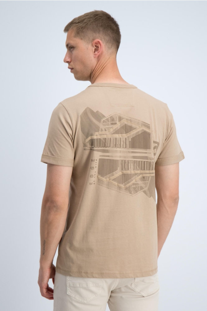 Gabbiano camel heren t-shirt | Model achteraanzicht