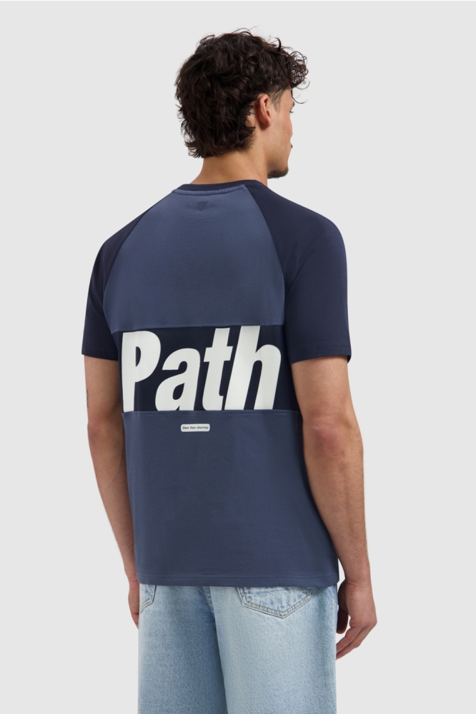 Pure Path blauwe heren t-shirt | Model achteraanzicht
