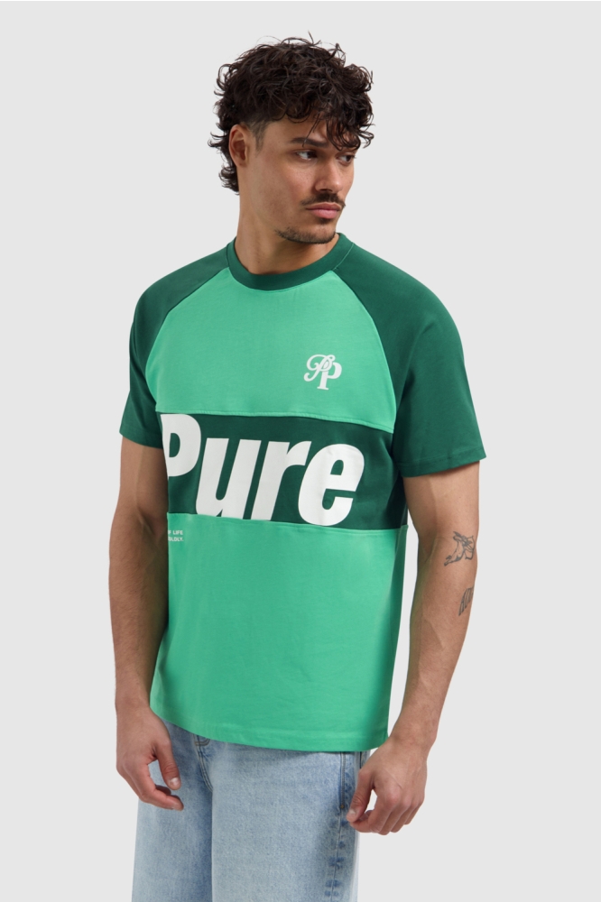 Pure Path groene heren t-shirt | Model vooraanzicht