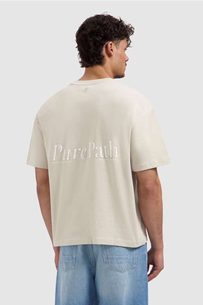Pure Path zand heren t-shirt | Model achteraanzicht