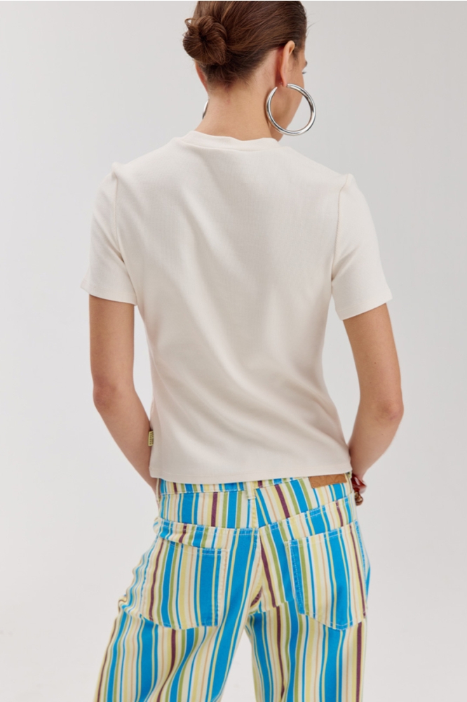 Harper & Yve ecru dames t-shirt | Model achteraanzicht